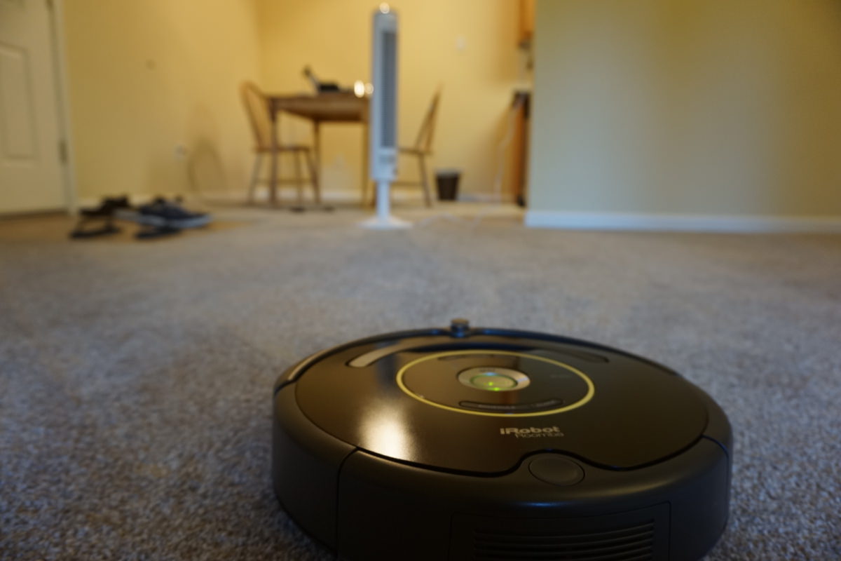 iRobot Roomba 650 Vacuum Cleaning Robot Review